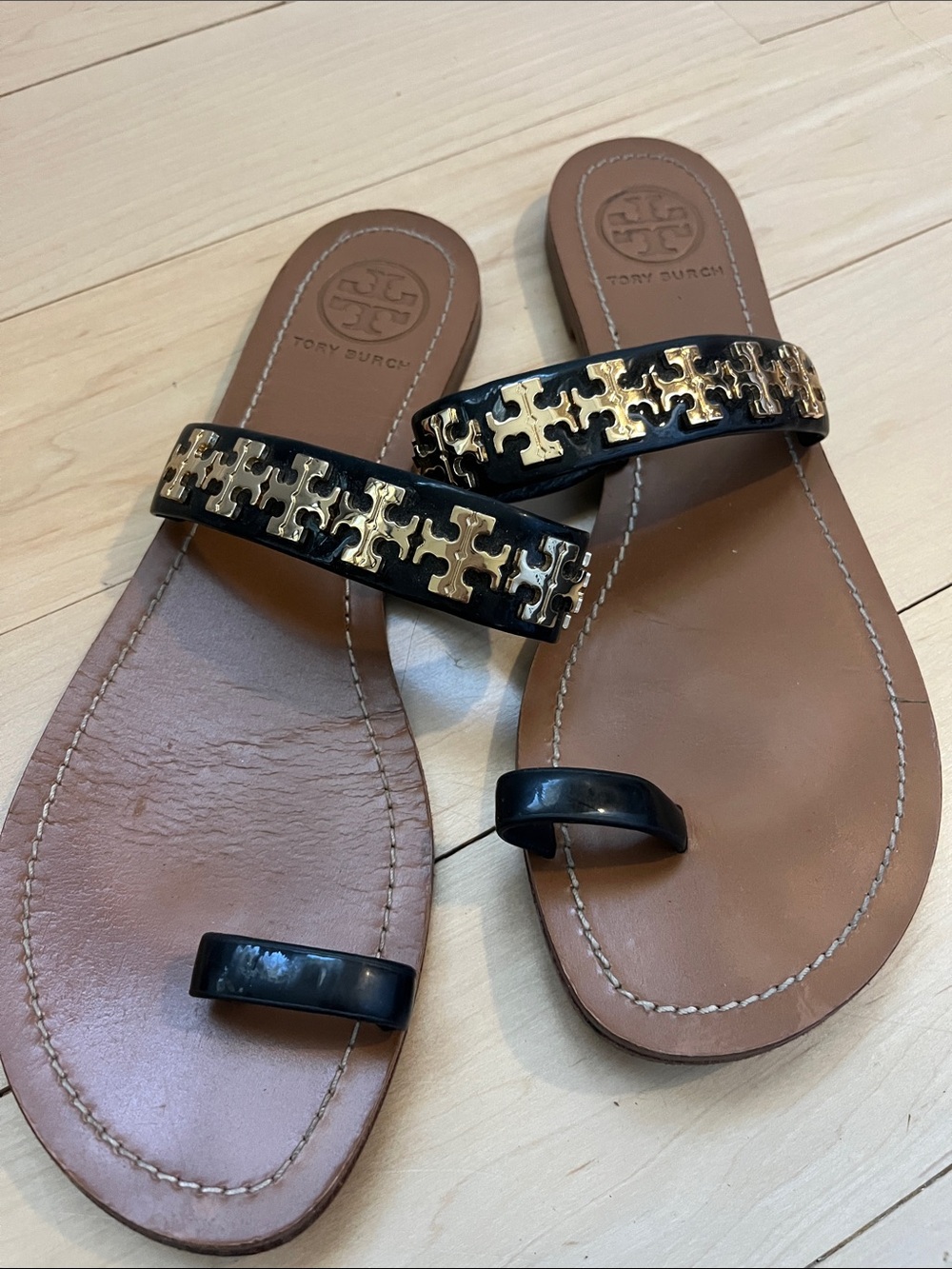 Tory Burch Black Patent Sandals with Gold Logo Hardware